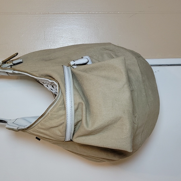 Cole Haan Off White Pebbled Leather Hobo Purse - Picture 9 of 11